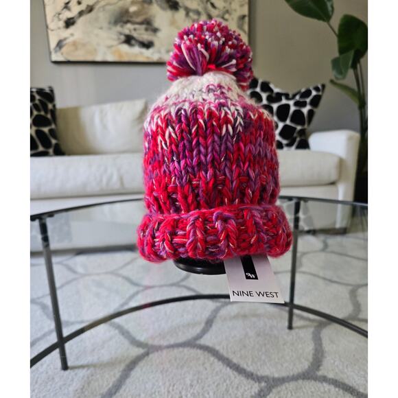Nine West Red Purple Knit Pom Pom Hat New - Picture 1 of 2